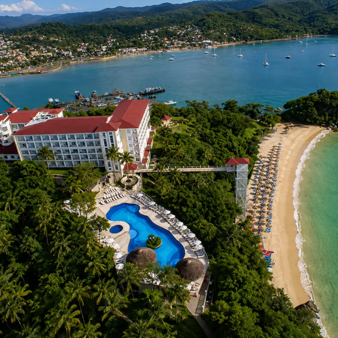 hotel-bahia-principe-cayacoa-03-1.1