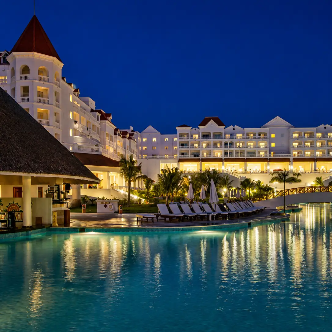 hotel-bahia-principe-saint-anne-03-1.1